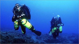 The Dive Academy at the Surrey Dive Centre offers technical diving training for open circuit (twinsets) to various levels of diver.